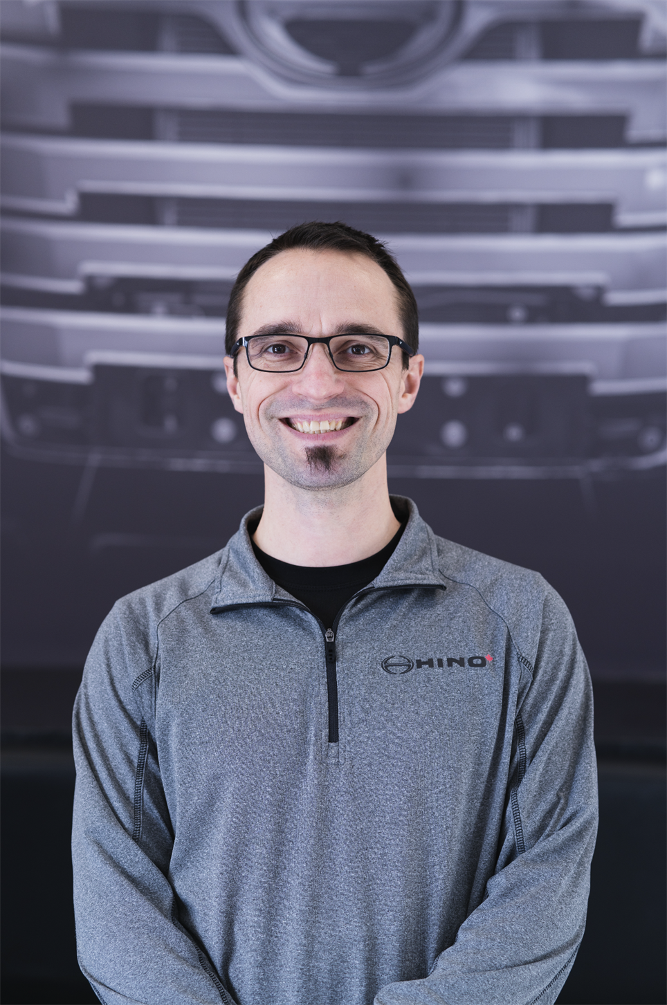 Yannick Villeneuve — Directeur du service